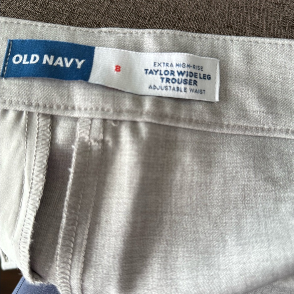 Old Navy Gray Women's Wide-Leg Pants - Picture 6 of 6
